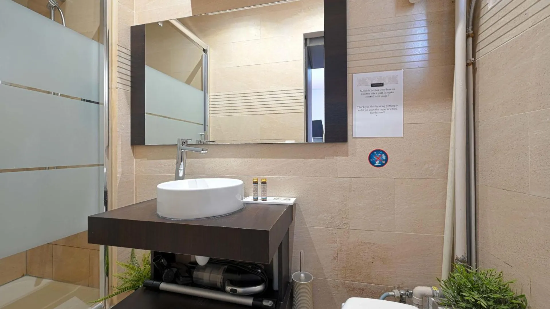 아파트 Small Studio Next To Invalides 파리